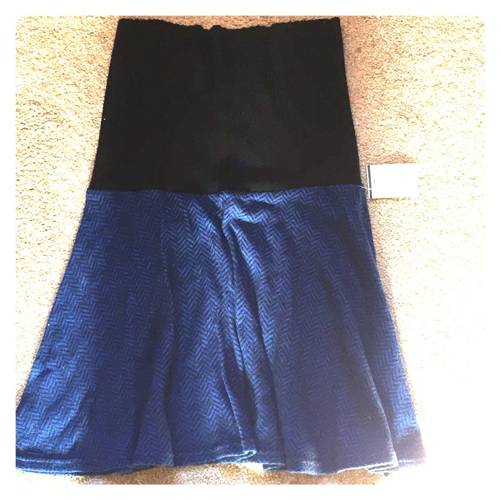 Brand new skirt